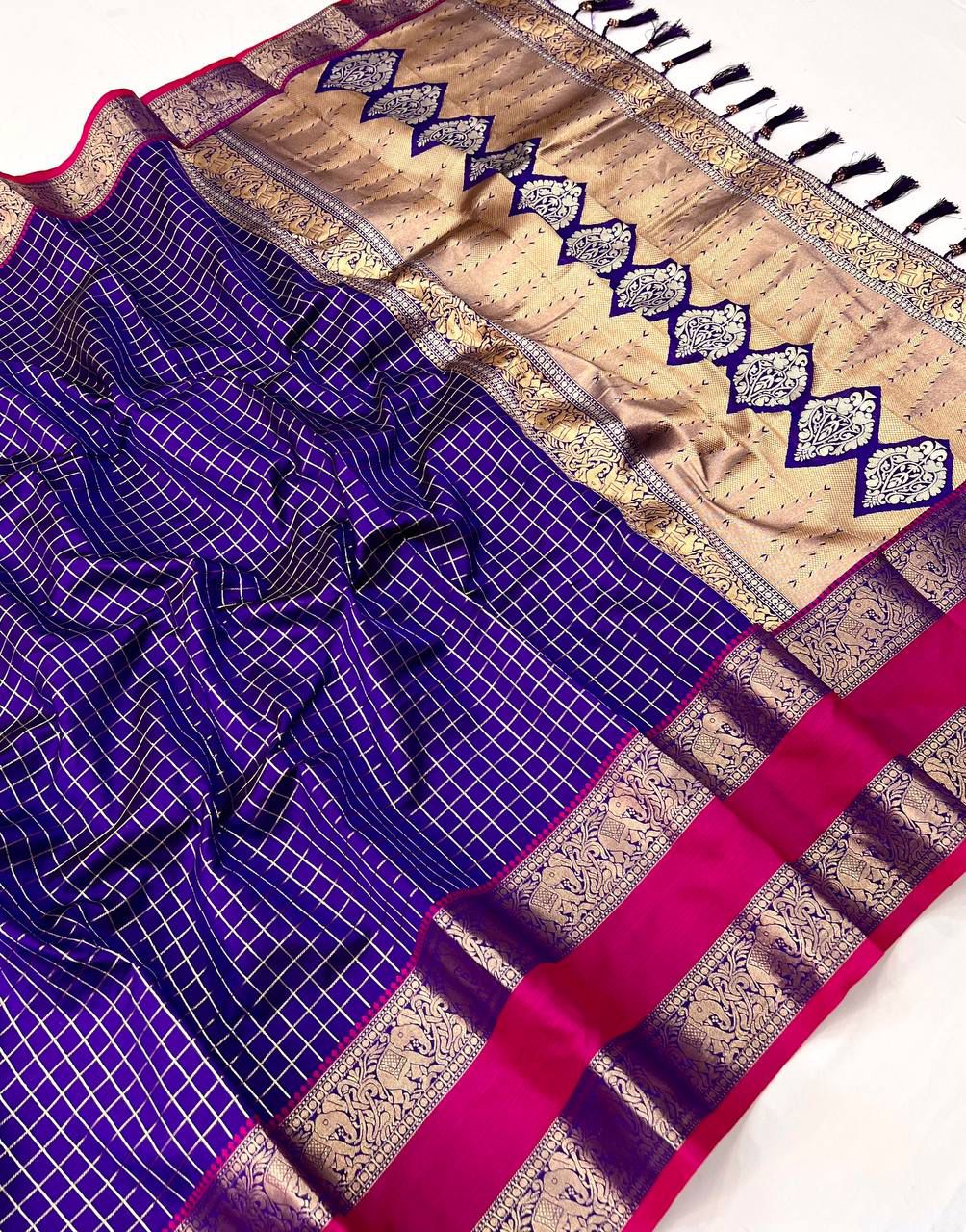 Purple SoftBanarasi Silk Saree with Golden Zari and all over Chex Weaving and Rich Pallu saree for women