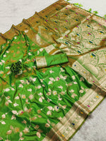 Radiant Green Banarasi Silk Saree Elegance and Tradition
