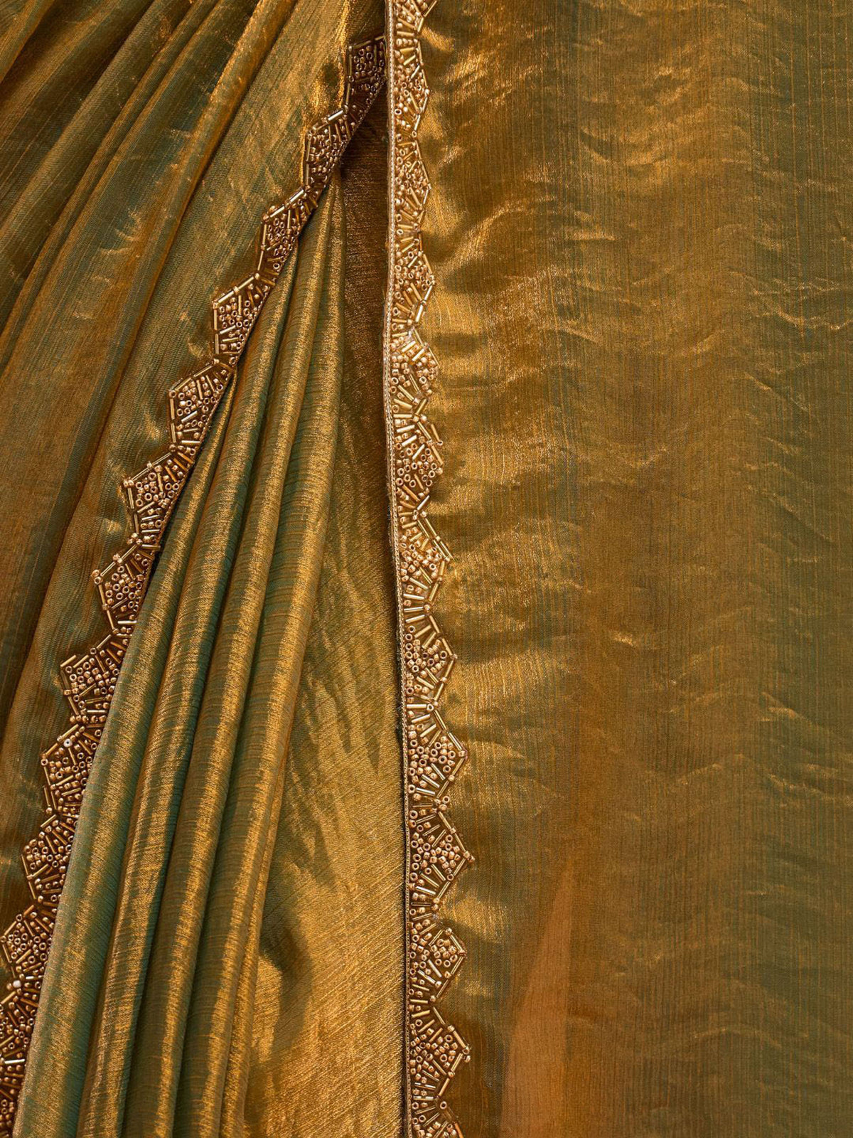 Chiffon Two-Toned Crushed Saree with Beads & Stone Embellishments – Elegant Party & Festive Wear